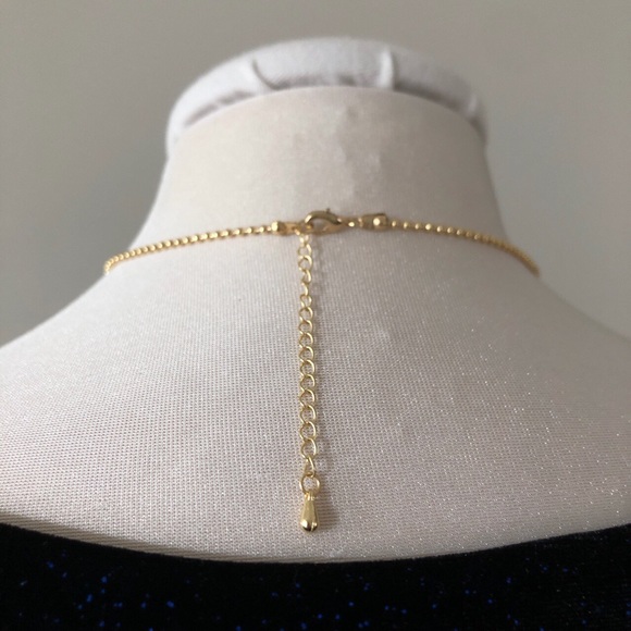 Black and gold plate with round beaded chain - Picture 4 of 4